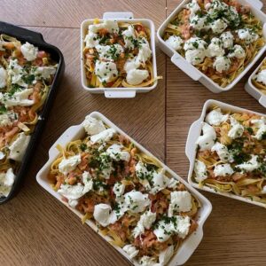 Tagliatelle met buffelmozzarella (v)