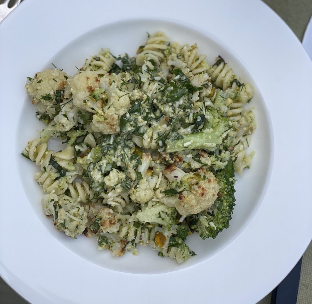 Groene pastasalade