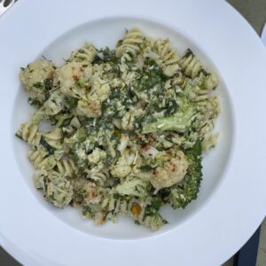 Groene pastasalade