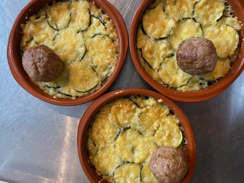 Kleintje courgettegratin (v)