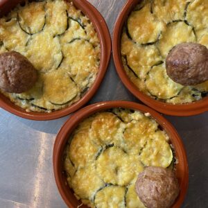 Kleintje courgettegratin (v)