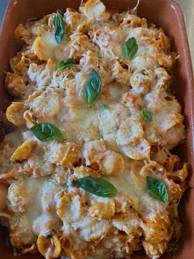Pasta met tomaat (v)